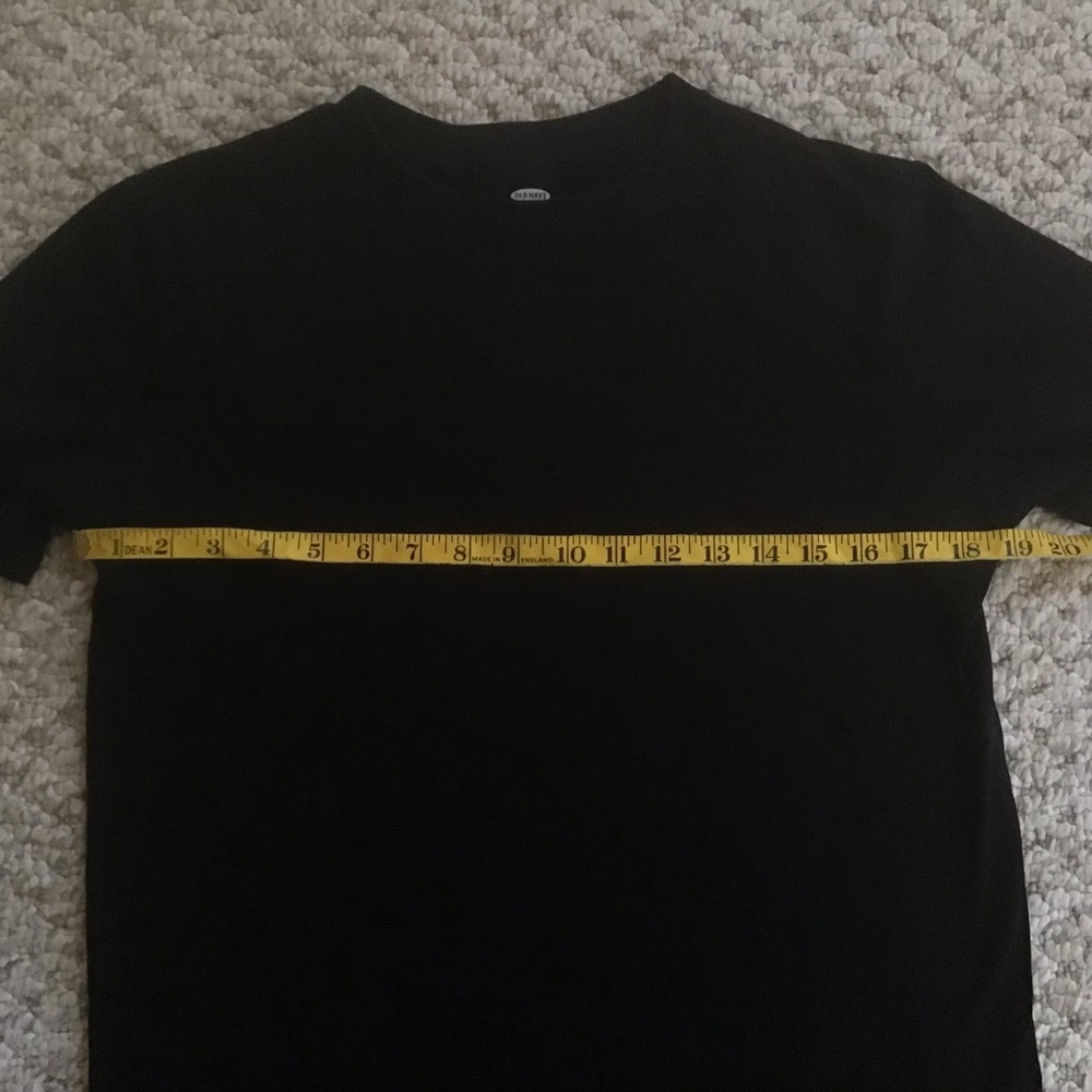 💥3/$10 Old Navy Crew Neck T-Shirt - Picture 4 of 5